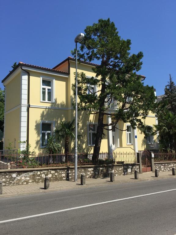 Villa Ana Crikvenica Luaran gambar