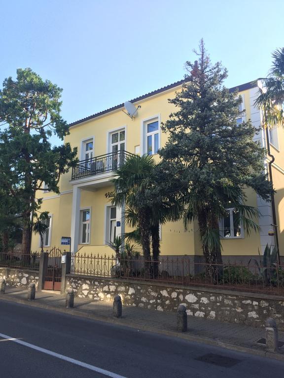 Villa Ana Crikvenica Luaran gambar